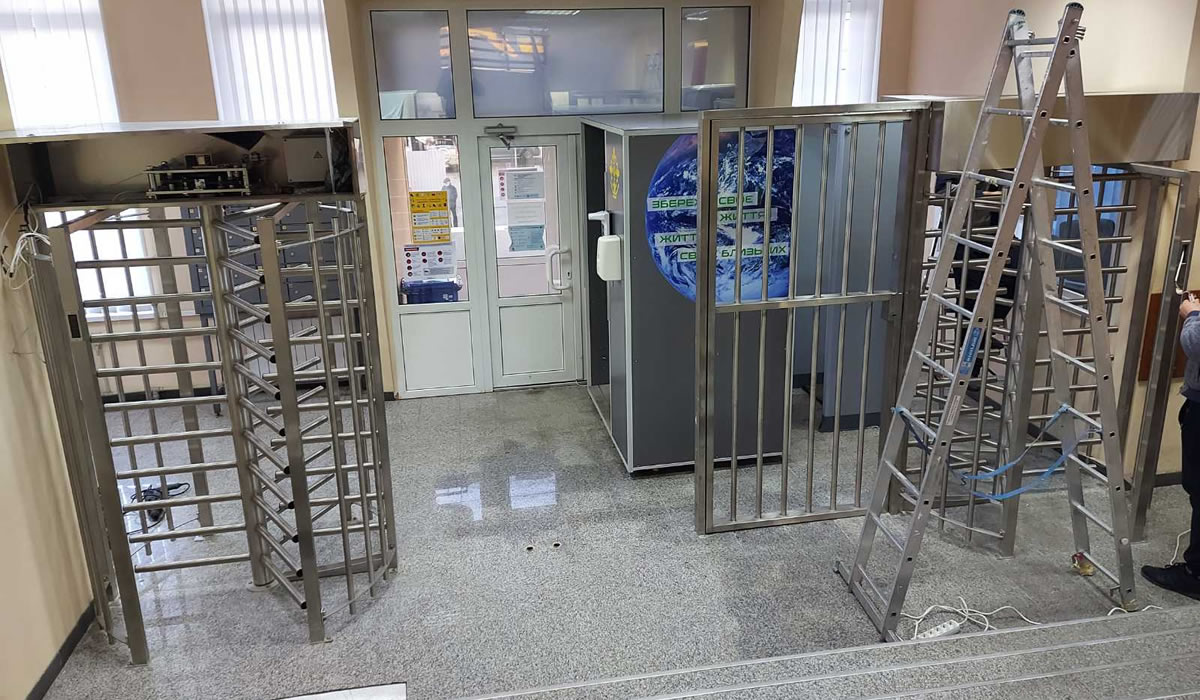 ГУР